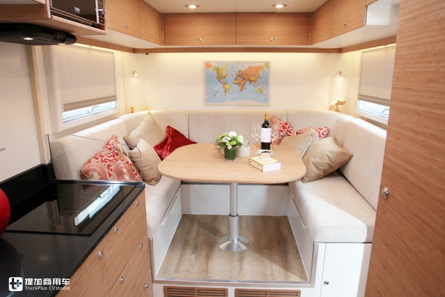 2018款奔驰大型顶级豪华房车,奔驰赛托斯6*6房车