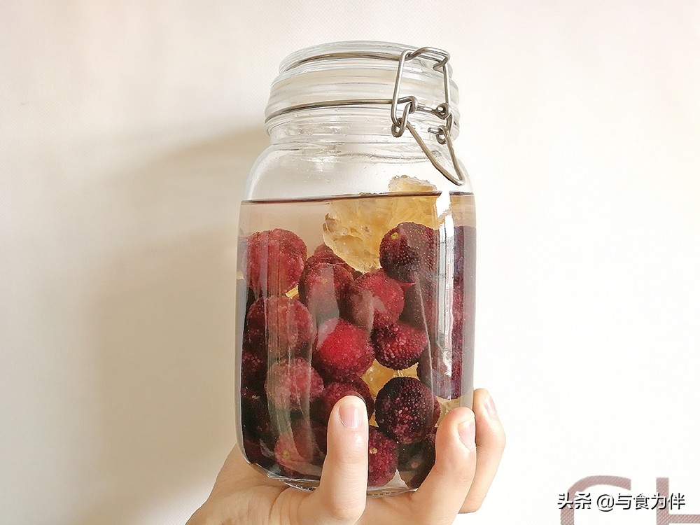 泡杨梅酒的正确做法,教你泡杨梅秘诀