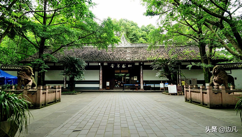 浣花溪畔的杜甫草堂古朴清雅,杜甫草堂秀丽幽静