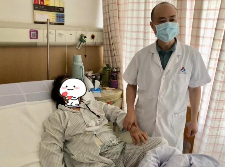 绝经一年后又来大姨妈正常吗,绝经9年又来大姨妈是怎么回事