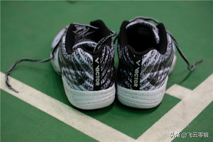 中羽在线年度最佳球鞋,中羽评分第一的球鞋