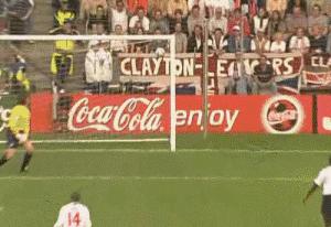 足球场最有天赋的球星,充满激情的足球场