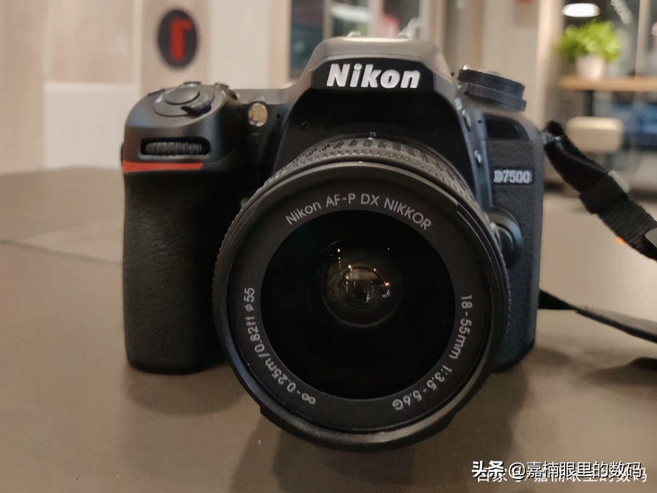 爆款千元机这四款必入,吃土剁手福音