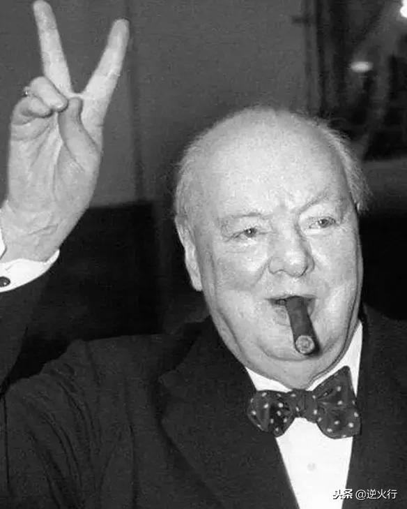 二战丘吉尔有多厉害,丘吉尔对抗纳粹用什么