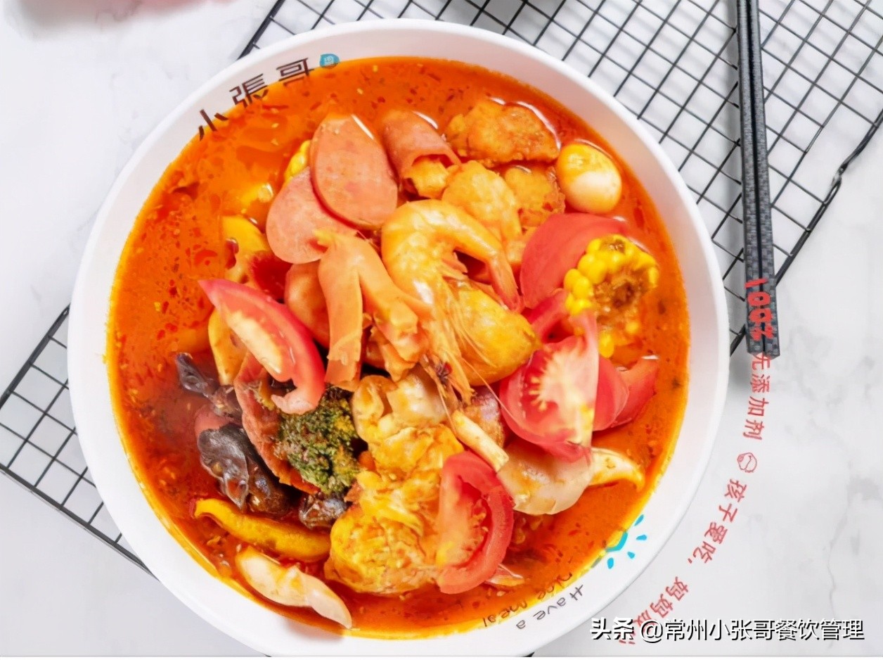 麻辣烫店怎么做才能回本快,开一家麻辣烫店月入10万