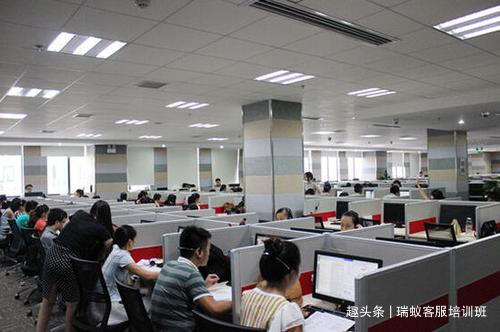 拼多多客服主要工作是什么,拼多多客服专员和人工客服区别