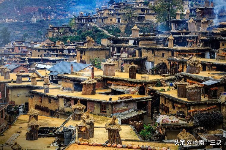 十三叔谈下广西各族各地住房的布局、配置,神龛与火塘的方位等