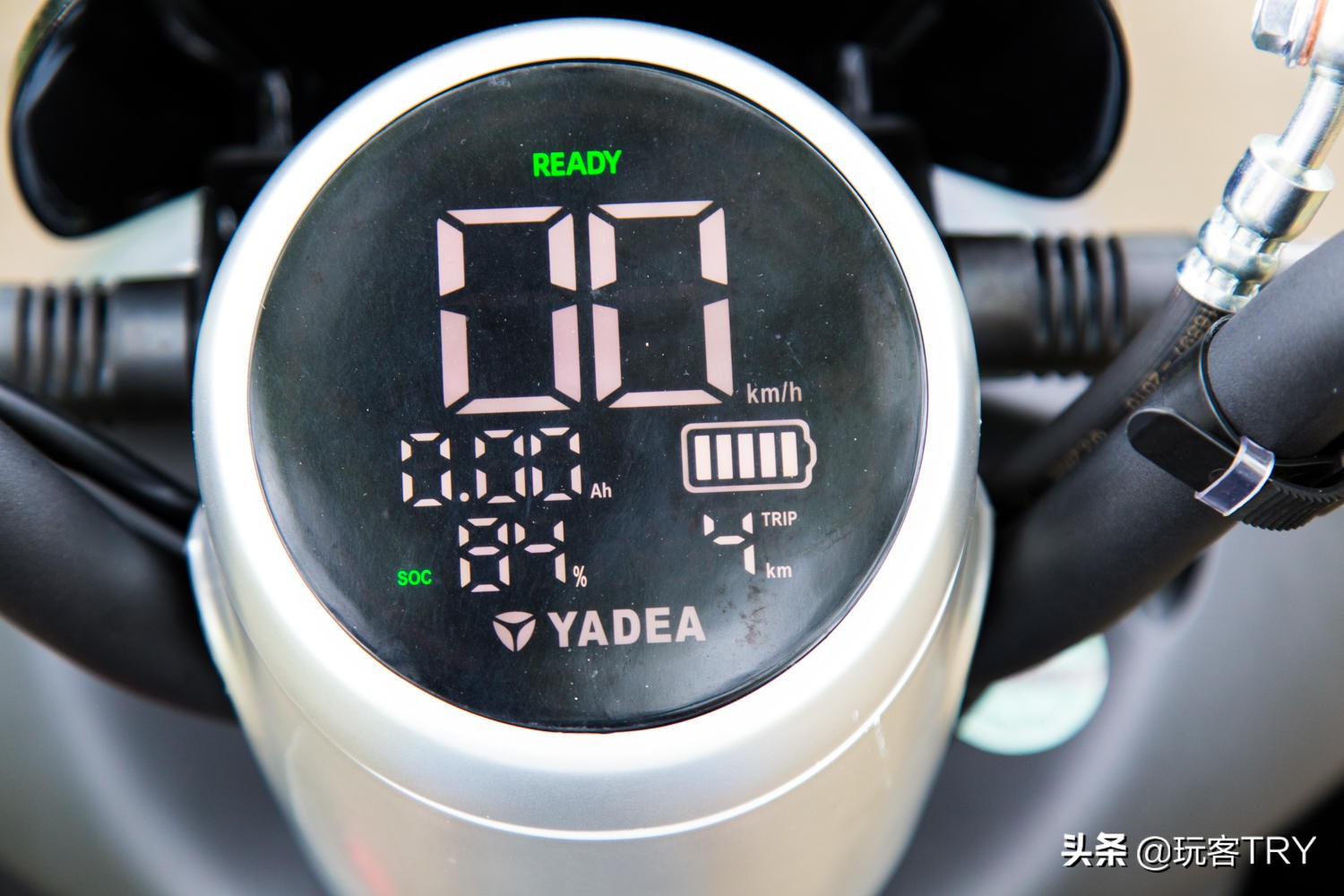 雅迪dm6真实价格,测评一辆1万多的雅迪电动车