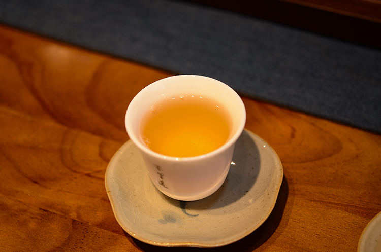 普洱茶昆明仓和广东仓的哪个贵,普洱茶仓储会有什么变化