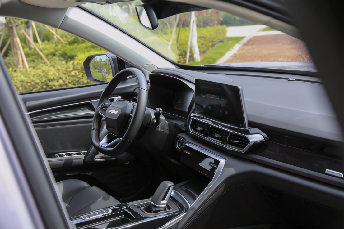 宝骏rs-52019款1.5tcvt怎么样,新宝骏rs-5检查发动机系统