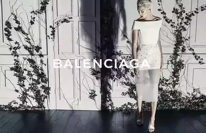 用奢侈品解释财经,用奢侈品的方式介绍产品