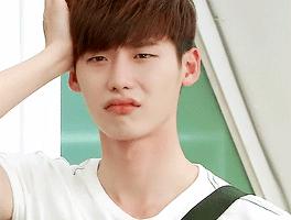 老公变老婆？韩国顶流男神*队军**退伍后变“美女”，网友：我可以