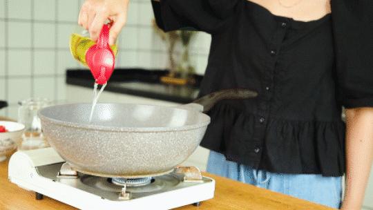 自己做的虾滑比买的好吃,虾滑如何鲜香q弹好吃