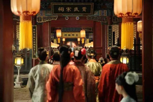 贾府荣宁祠堂诉说了什么