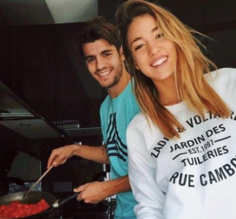 欧洲杯“最撩人”10大球星女伴：大都是超模，C罗女友曾当过保姆