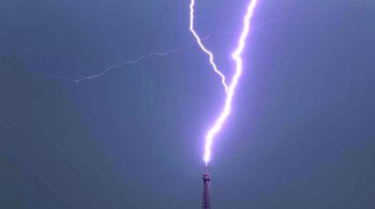 雷电的原理及避雷针的原理,避雷线和避雷针的作用原理