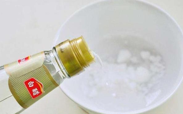 小苏打加牛奶敷脸能去皱纹吗,小苏打搭配什么敷脸最好