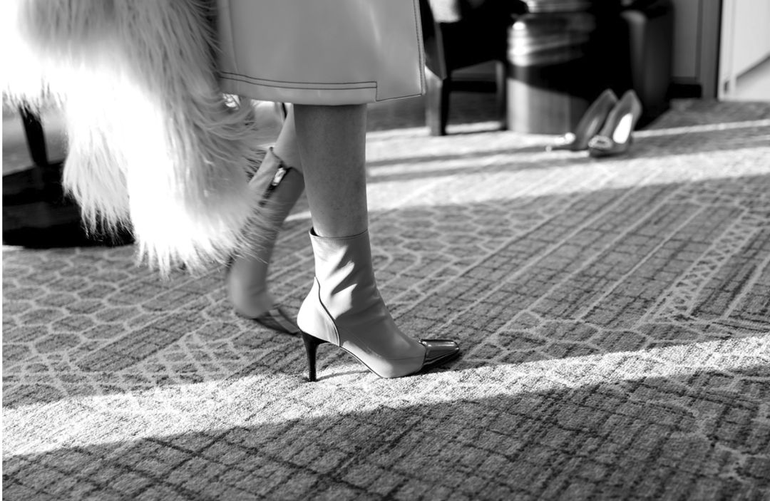 闊╁墽濂宠绌挎惌鍝佺墝,闊╁墽濂充富绌挎惌鍝佺墝