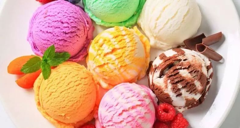 瓦房店·高发上东壹号首届全球美食狂欢节来啦！9月13日盛大开幕