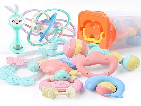 宝宝长牙难受怎么做辅食,宝宝长牙难受怎么办要持续几天