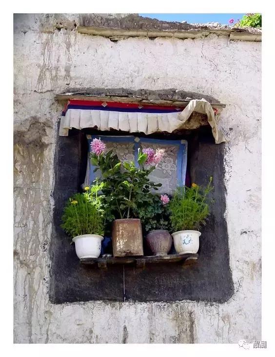 西藏红墙寺庙,西藏寺庙