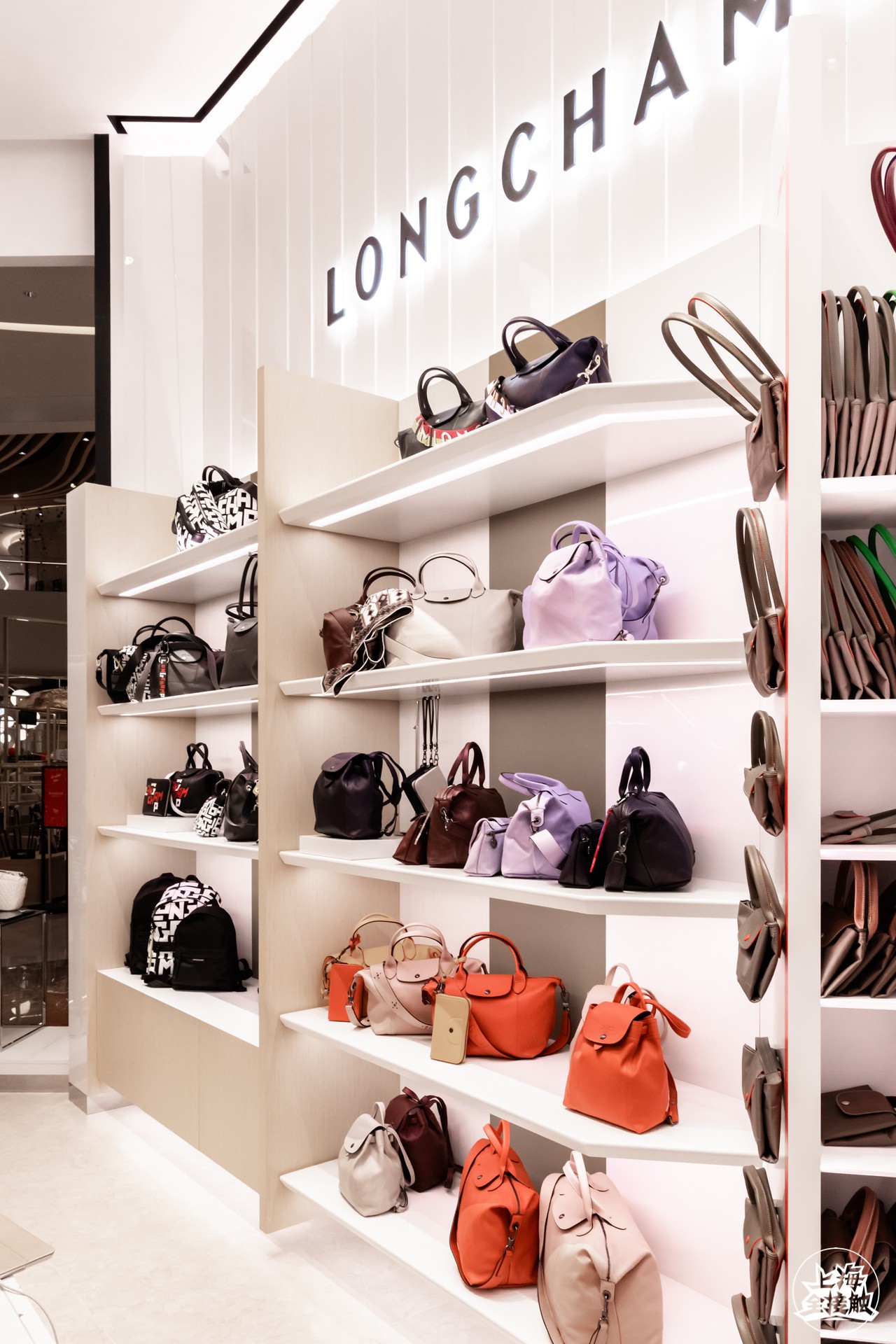 老佛爷百货中国第二店营业,走进上海老佛爷百货