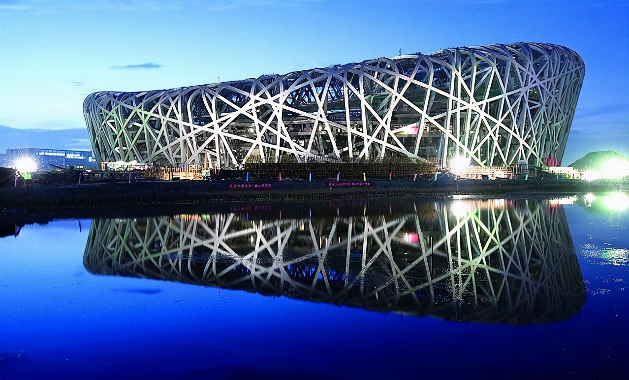 修建奥运会的鸟巢用了多少钱,鸟巢投资34亿奥运之后回本了吗