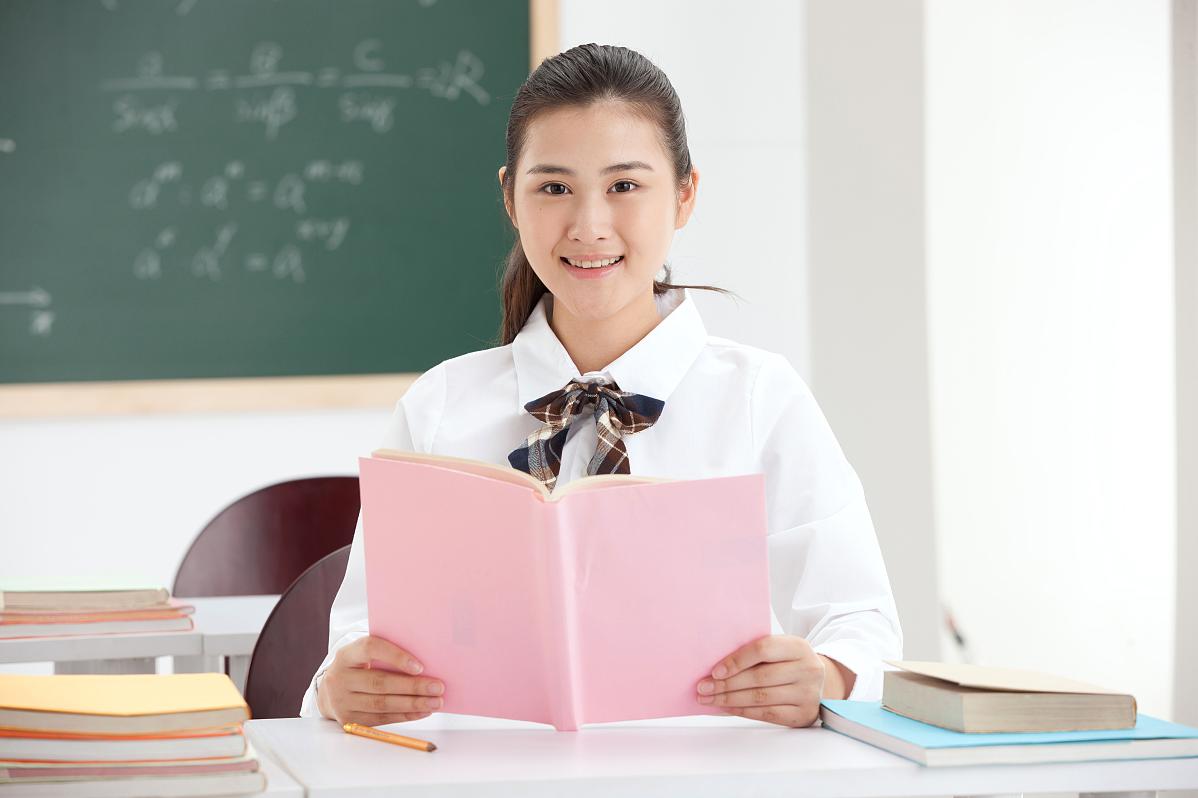 初三英语复习范例6篇,九年级英语二模三模复习备考策略