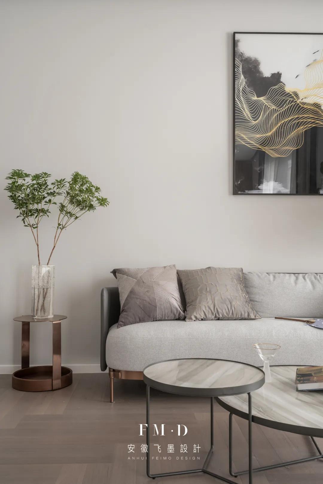 卧室套房和大横厅哪个更合适,套房好还是独立卫生间好