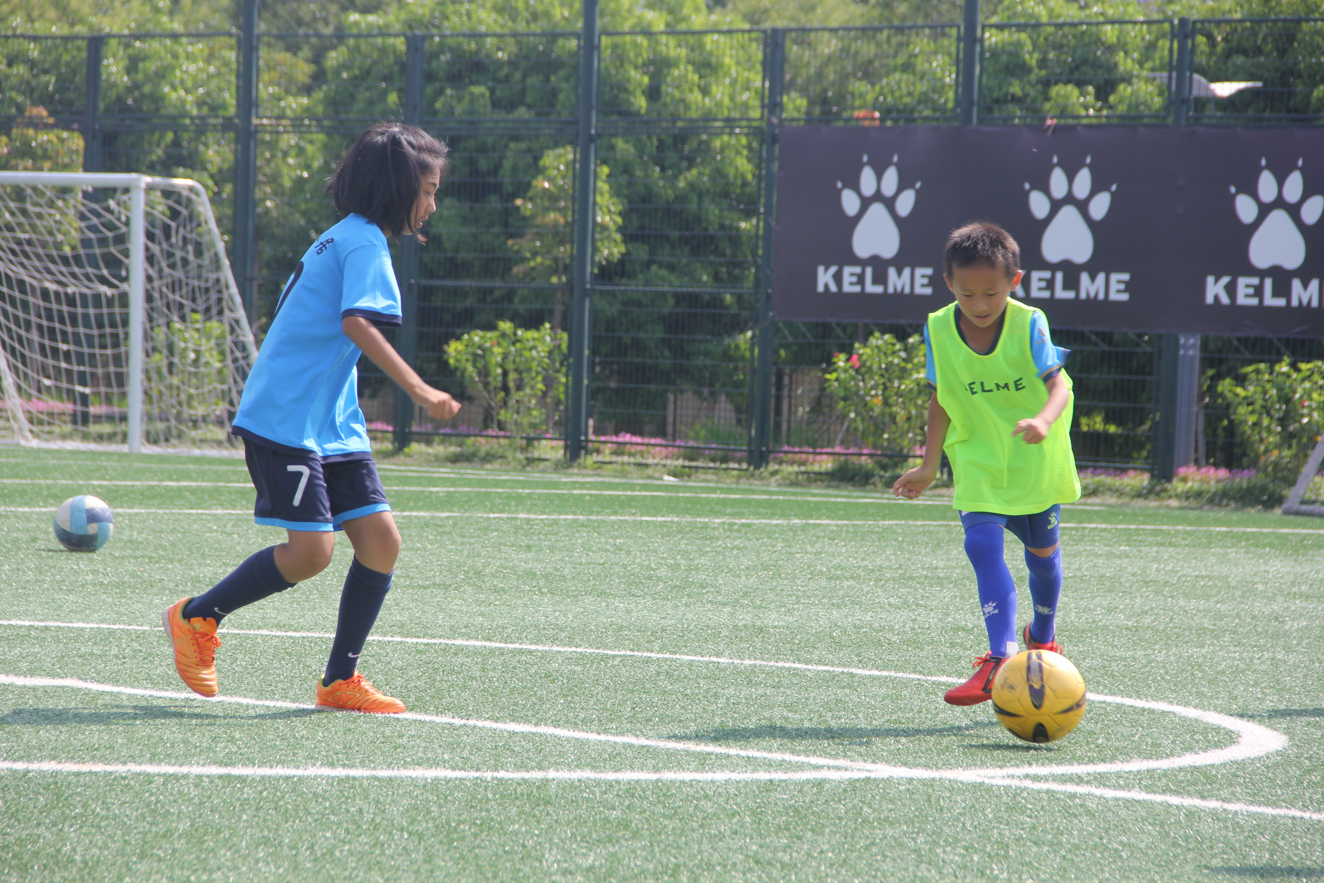 长传球技巧和力量哪个重要,刻意追求步频