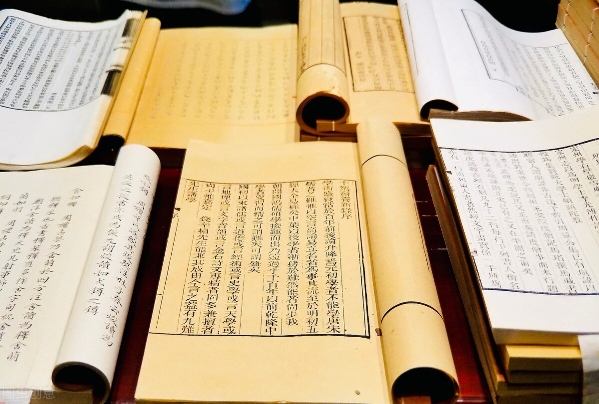 读书励志诗句腹有诗书气自华,腹有诗书气自华类似的名言