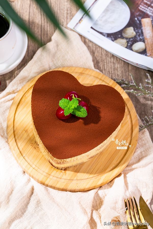 520的表白神器，为他自制爱心樱桃提拉米苏！