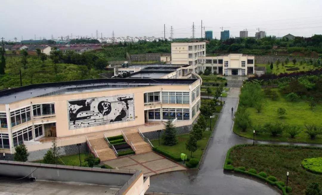 江苏省江浦高级中学在全国出名了,江浦高级中学要在全国出名了