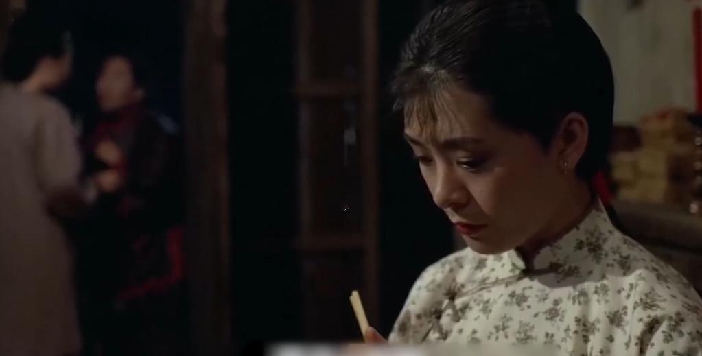 贫贱女子贪图富贵嫁入豪门，却与小叔暧昧逼死残疾丈夫：《怨女》