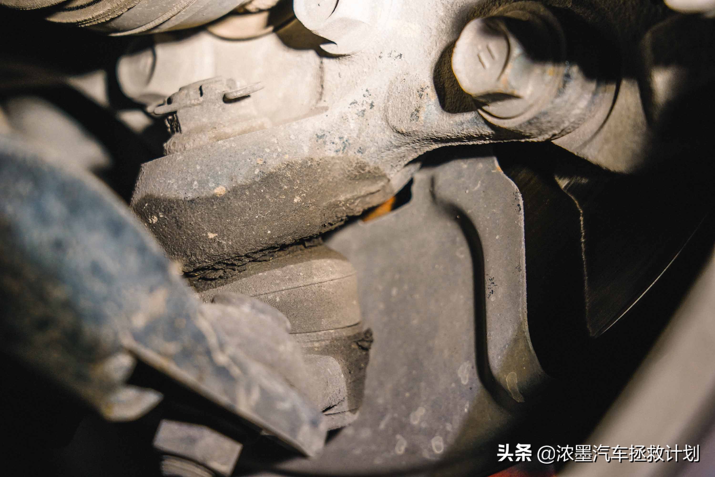 翻新整备修复丰田第一代普瑞维亚,一代情怀丰田普瑞维亚