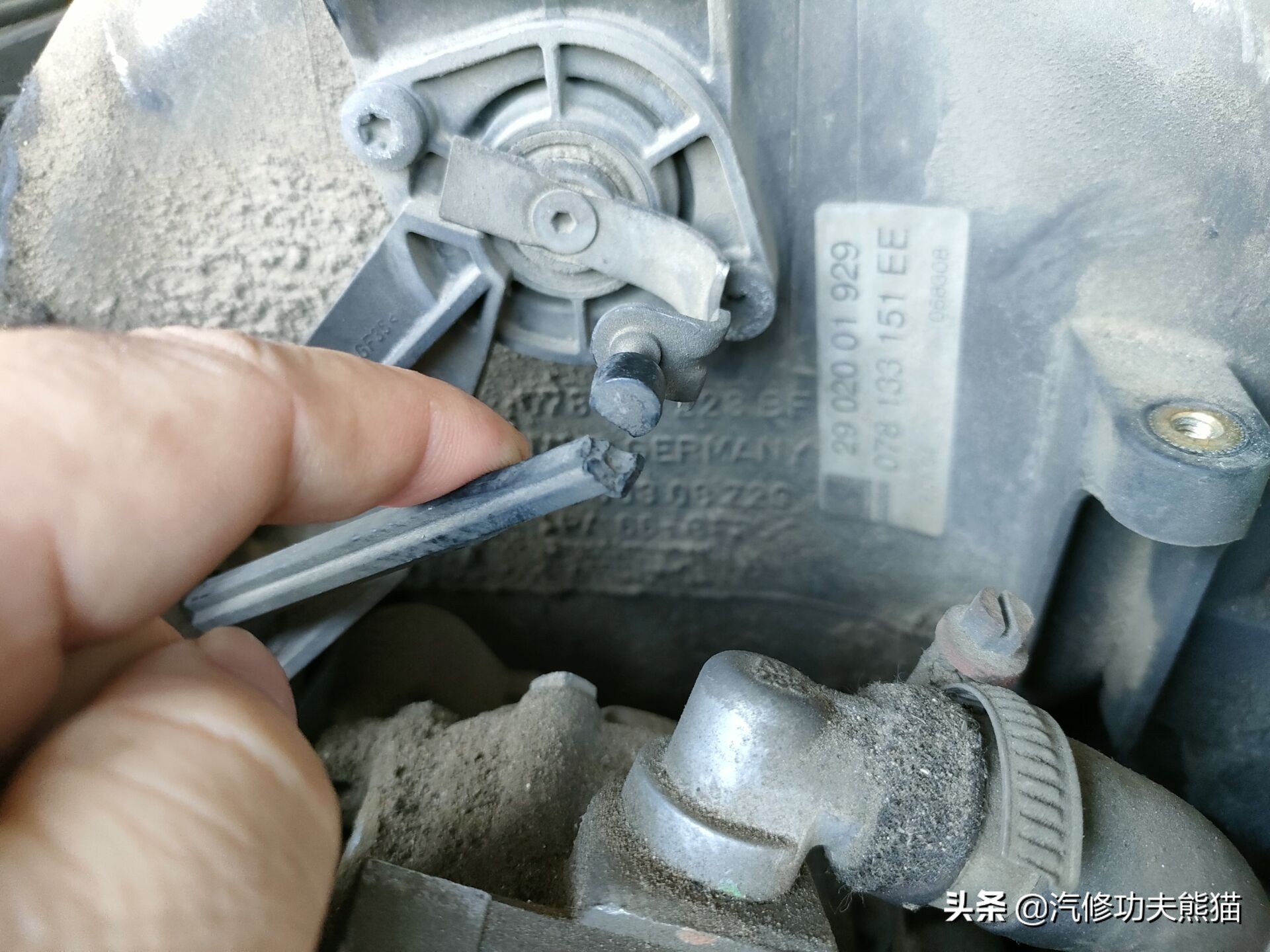 2003年老奥迪a6,2012年奥迪a6经典