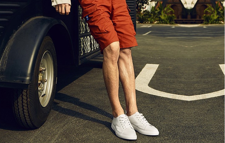 如何选择好看的滑板鞋颜色,好看且实用的滑板鞋推荐