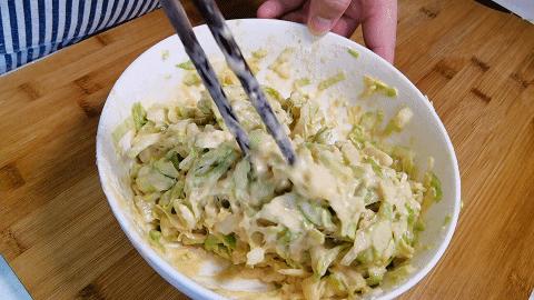 蔬菜煎饼的家常做法电饼铛,蔬菜煎饼怎么做好吃又简单