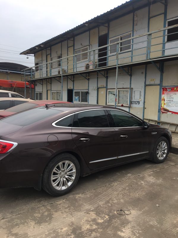 拍卖啦！别克君越，手慢无~