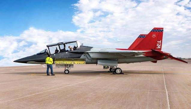 美国空军下单的飞机,美国空军最便宜的飞机