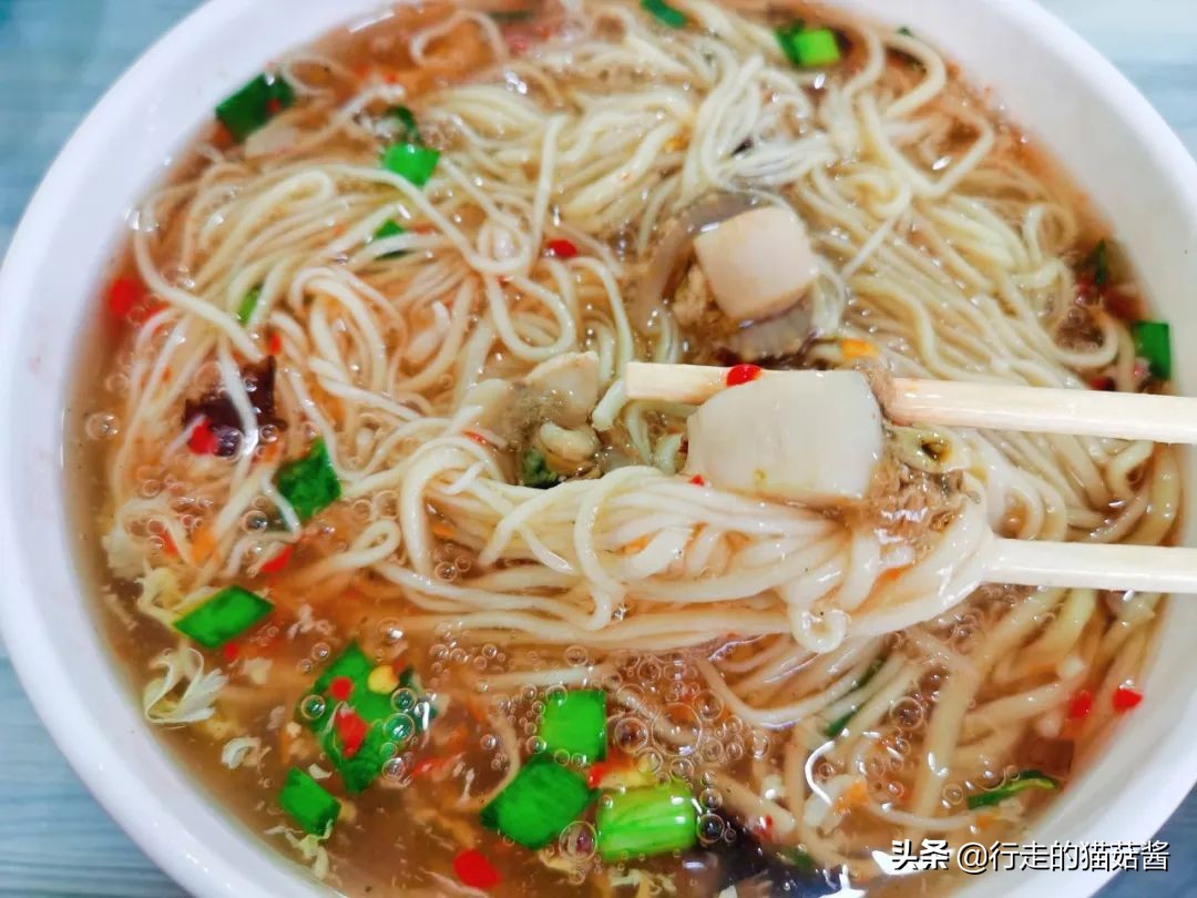 烟台海鲜面哪家最好吃,烟台美食面朝大海现捞现吃