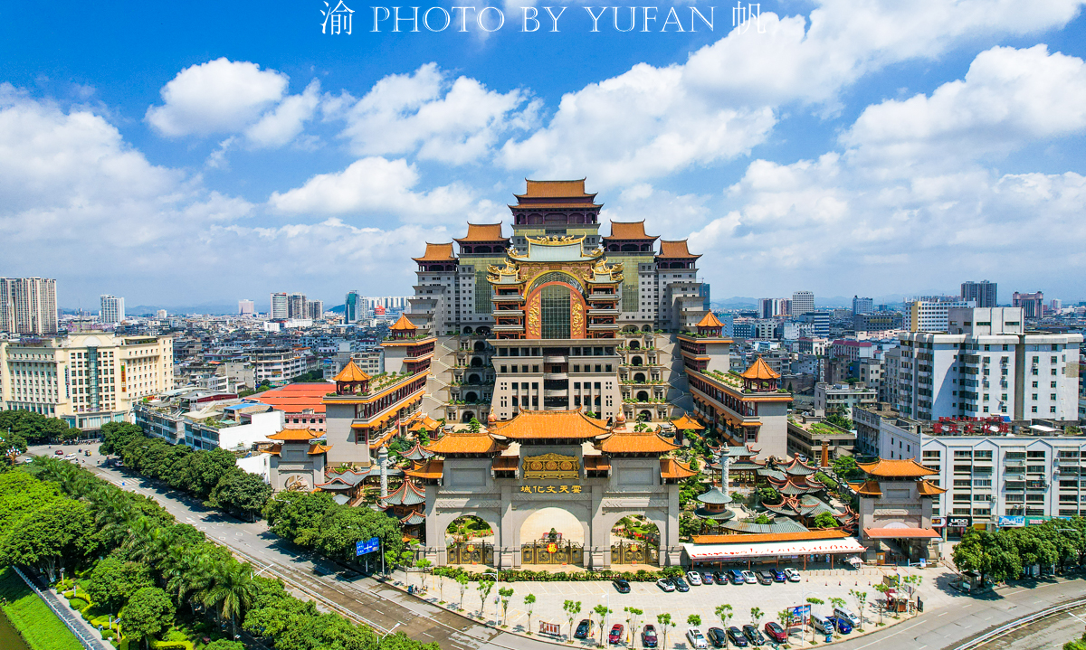 广西耗资30亿的布达拉宫在哪里,广西的布达拉宫云天宫是谁修建的