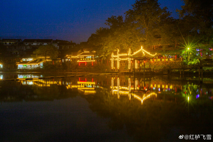 上里古镇大还是柳江古镇大,上里古镇与柳江古镇