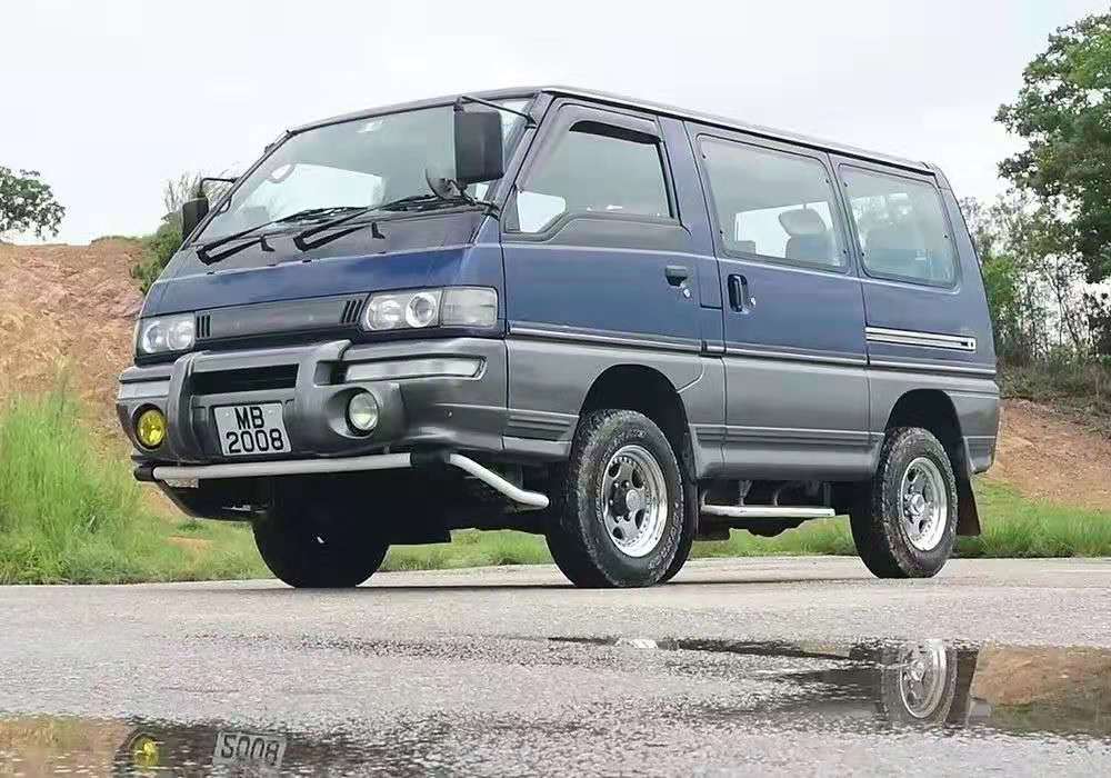 三菱新款得利卡改露营车,老款三菱得利卡改装视频