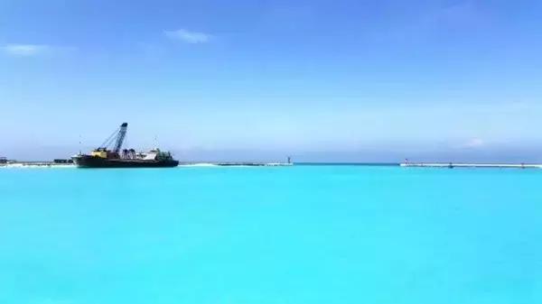 杨颖黎族海岛素颜照,海岛素颜照