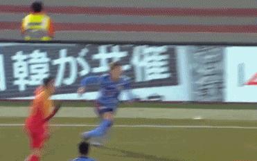 国足飞踹日本球员完整视频,国足飞踹日本球员原视频