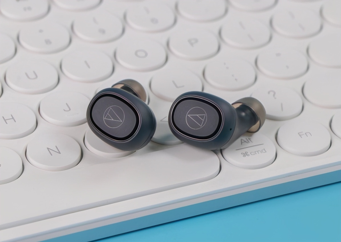 什么牌子的蓝牙耳机音质好一点,什么样的蓝牙耳机比较好音质也好