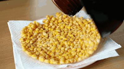 油炸后的剩油怎么用？大厨教你一招，剩油变香油，健康不浪费