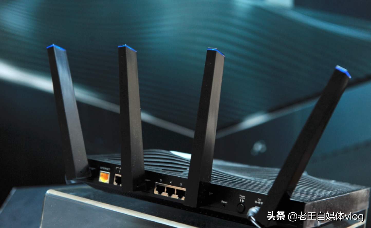 家里的房子在山上，无法安装宽带，有什么设备可以代替宽带？