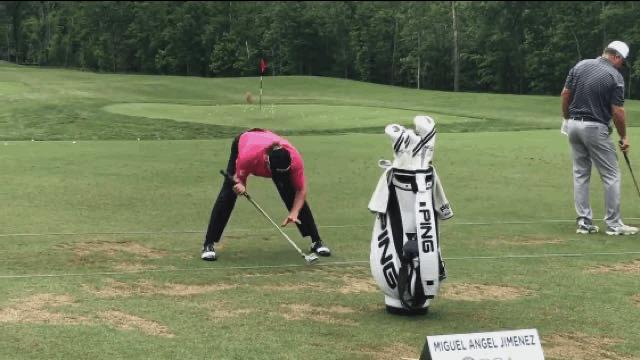 职业选手挥杆技巧图解,职业球手要不要刻意转胯